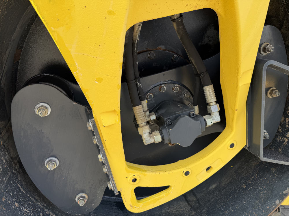 Usato 2006 Bomag BW 151 AD-4