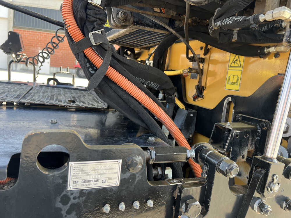 Usato 2020 Caterpillar AP 355F