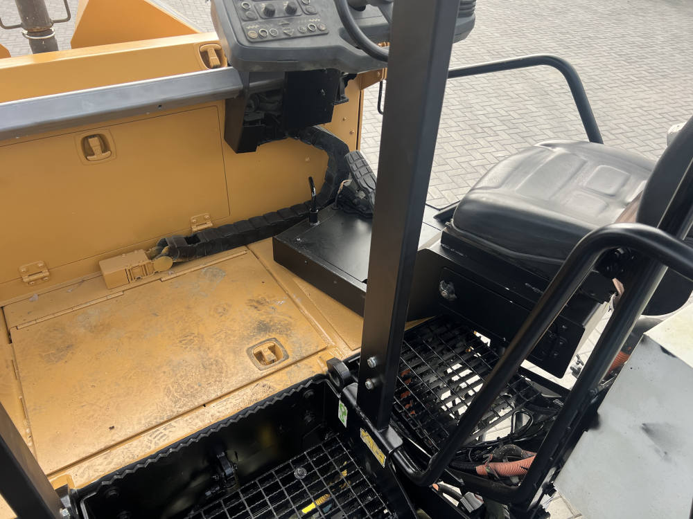 Usato 2018 Caterpillar AP 300F