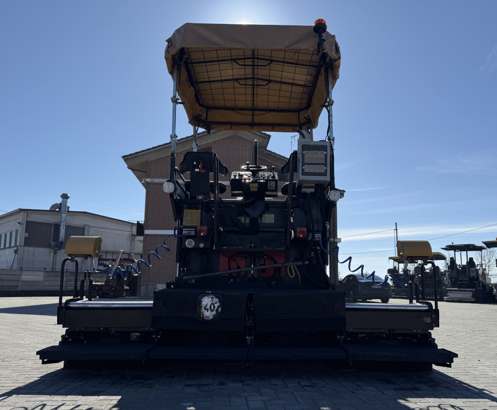 Usato 2011 Caterpillar AP 300