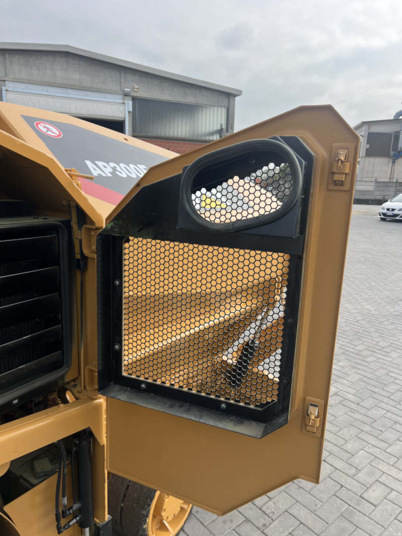 Usato 2018 Caterpillar AP 300F