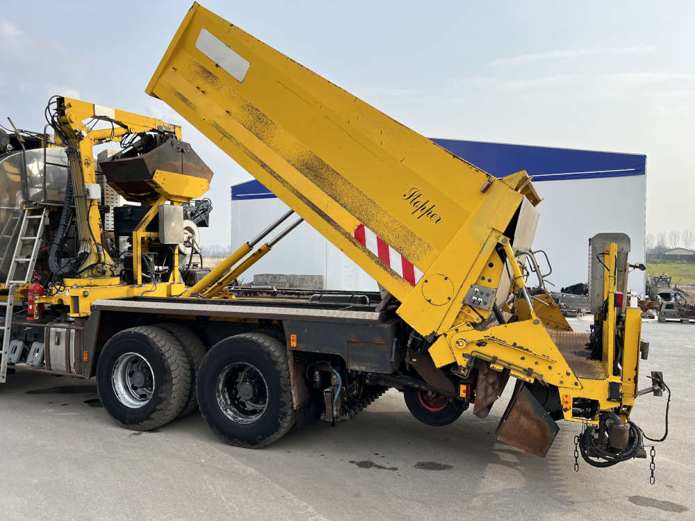 Usato 2006 Renault Kerax 420 / Secmair Major BCG 500