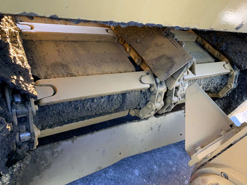 Usato 2013 Caterpillar AP 555E