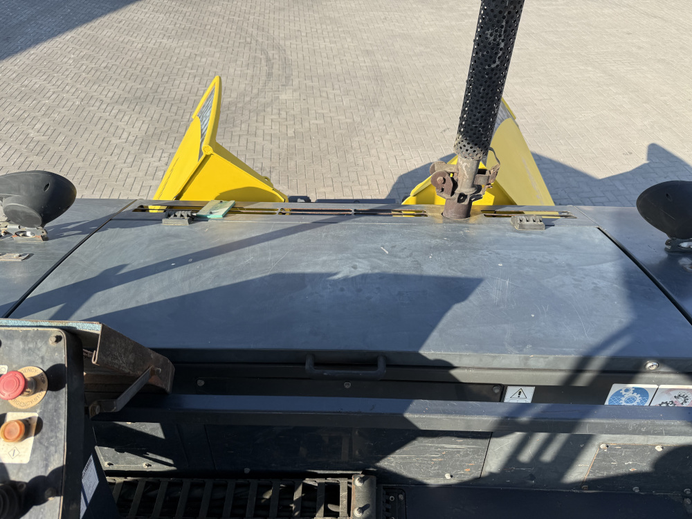 Usato 2010 Bomag BF 600P