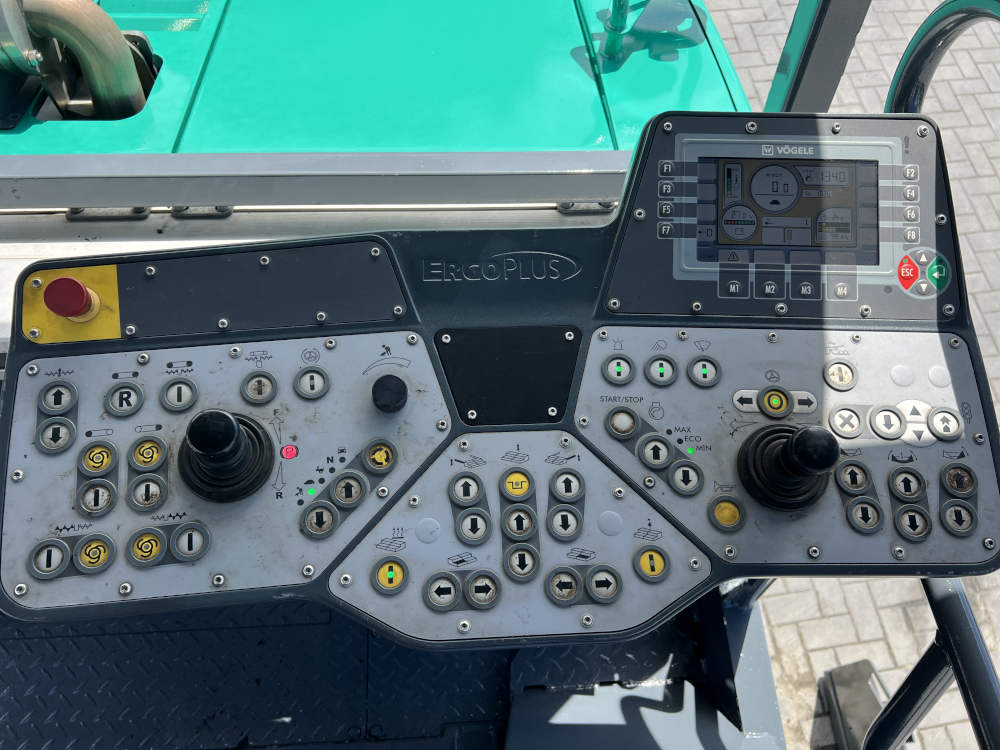 Usato 2018 Vogele S 1300-3i
