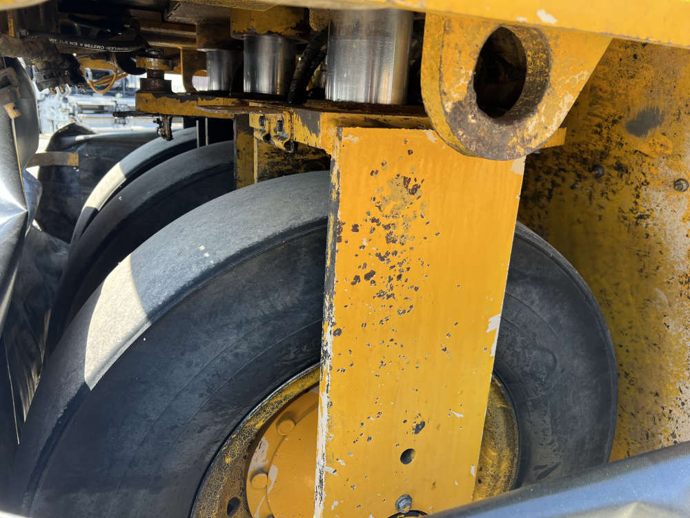 Usato 2001 Caterpillar PS 300B -521-