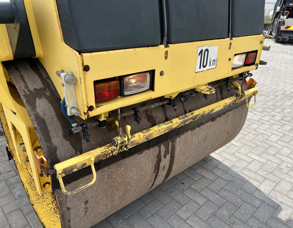 Usato 2001 Bomag BW 151 AD-2