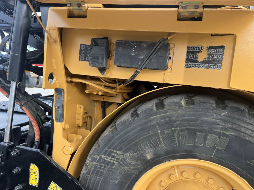 Usato 2018 Caterpillar AP 300F