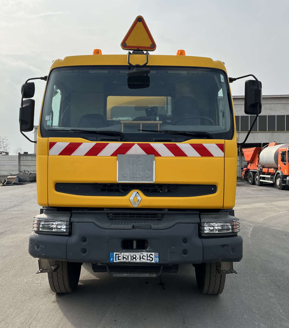 Usato 2006 Renault Kerax 420 / Secmair Major BCG 500