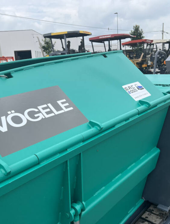 Used 2011 Vogele Super 800 -288-