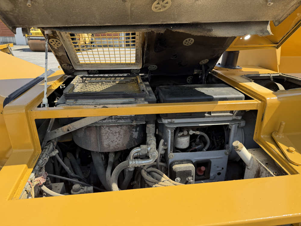 Usato 2009 Caterpillar BB 621C