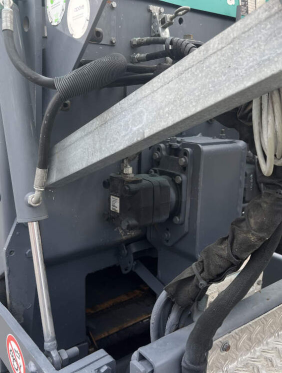 Used 2011 Vogele Super 800 -288-