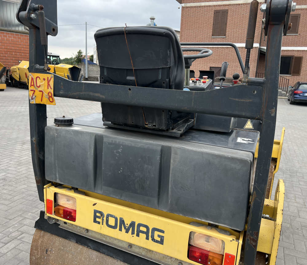 Usato 2002 Bomag BW 138 AD