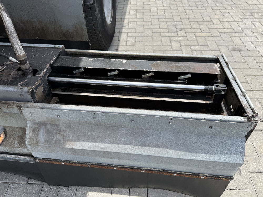 Usato 2003 Massenza B 10 B23 HY-EX