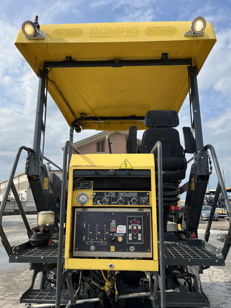 Usato 2011 Bomag BF 300C -1040-