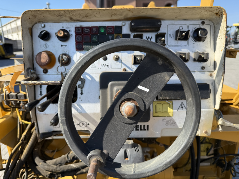 Usato 2008 Caterpillar BB 621C