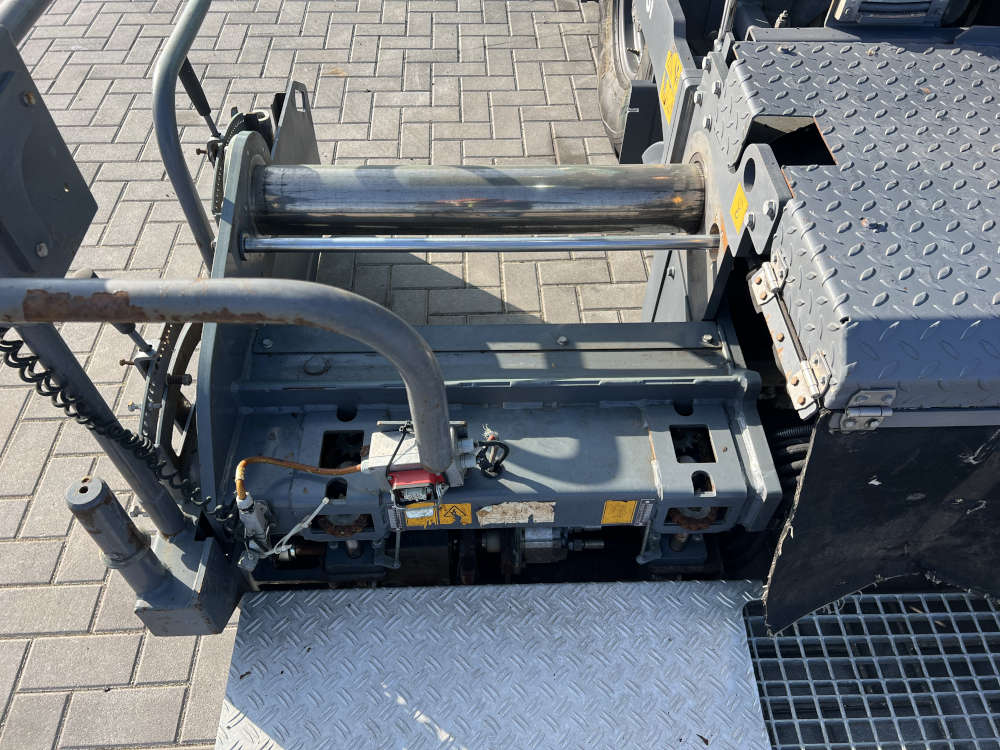 Usato 2018 Vogele S 1303-3i