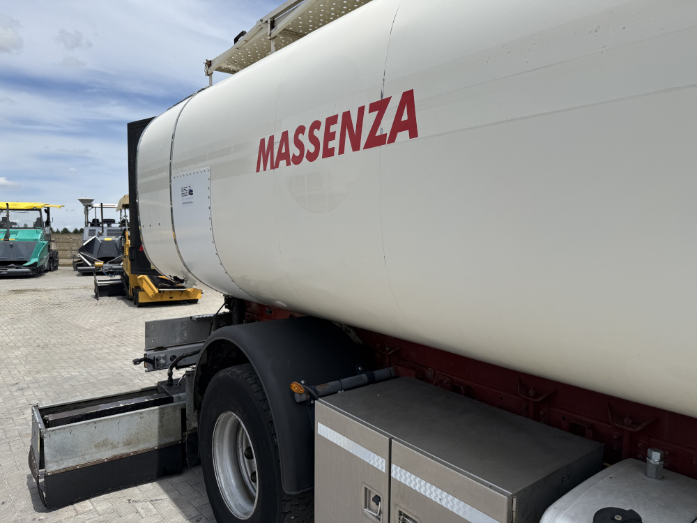 Usato 2003 Massenza B 10 B23 HY-EX