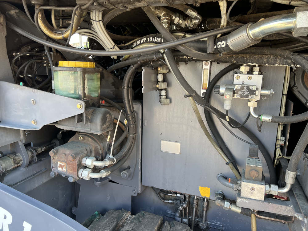 Usato 2010 Vogele S 1600-2