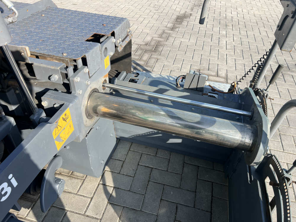 Usato 2018 Vogele S 1303-3i