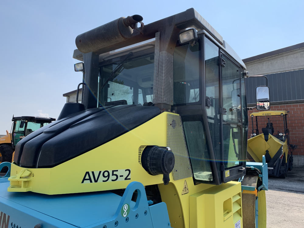 Usato 2010 Ammann AV 95-2