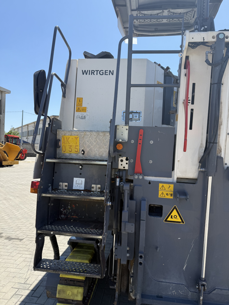 Usato 2017 Wirtgen W 130 CFi