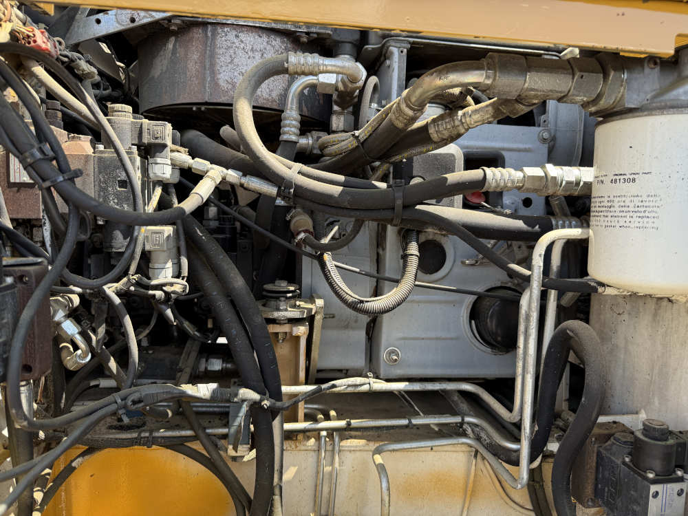 Usato 2009 Caterpillar BB 621C