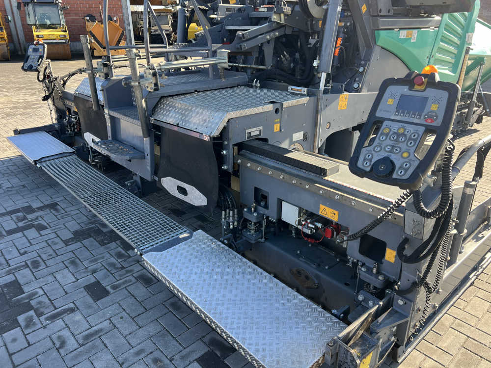 Usato 2021 Vogele Super 2100-3i