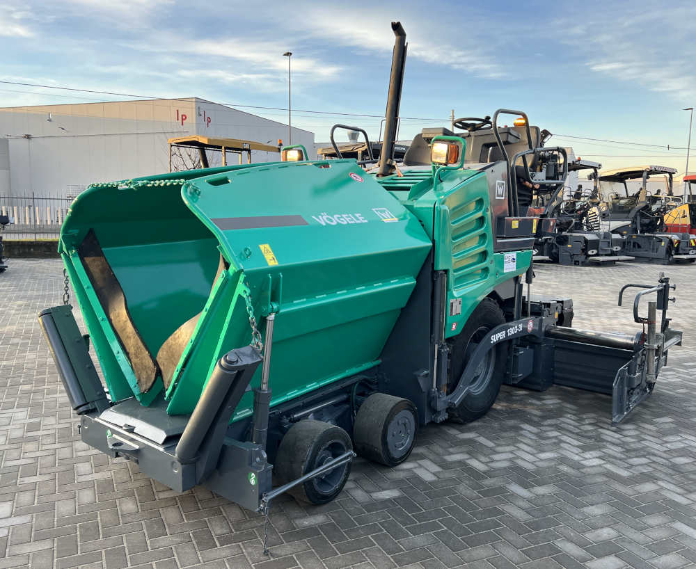 Usato 2014 Vogele S 1303-3i