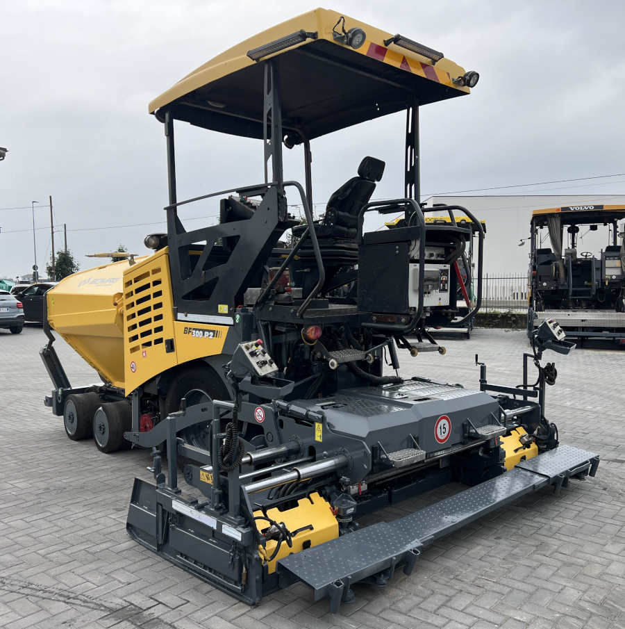 Usato 2016 Bomag BF 300 P-2