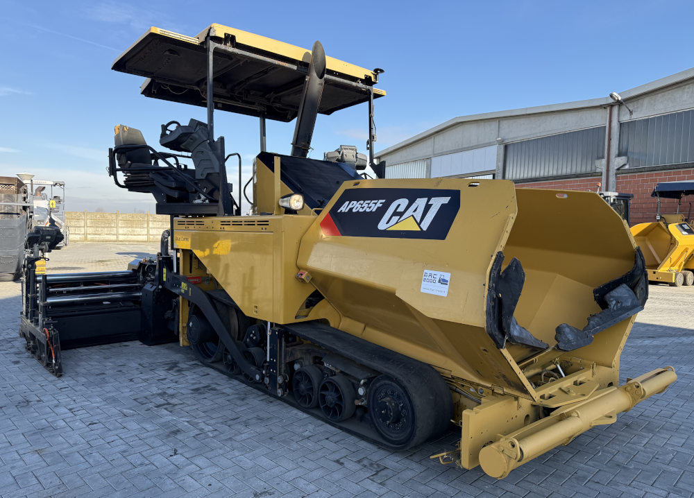 Usato 2017 Caterpillar AP 655F