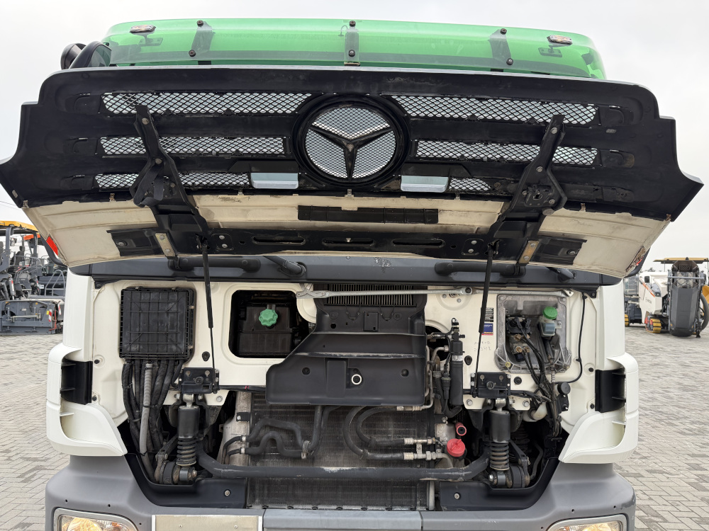 Usato 2008 Mercedes / Secmair 2536 / Chipsealer BCG 500