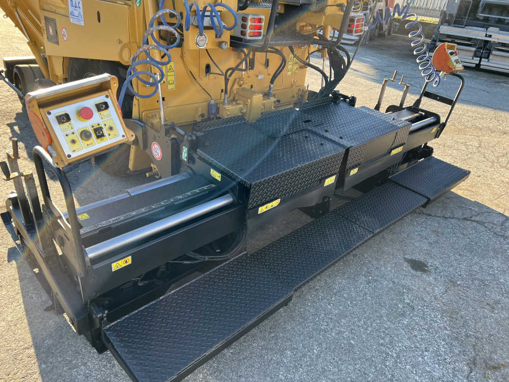 Usato 2008 Caterpillar AP 300 -146-