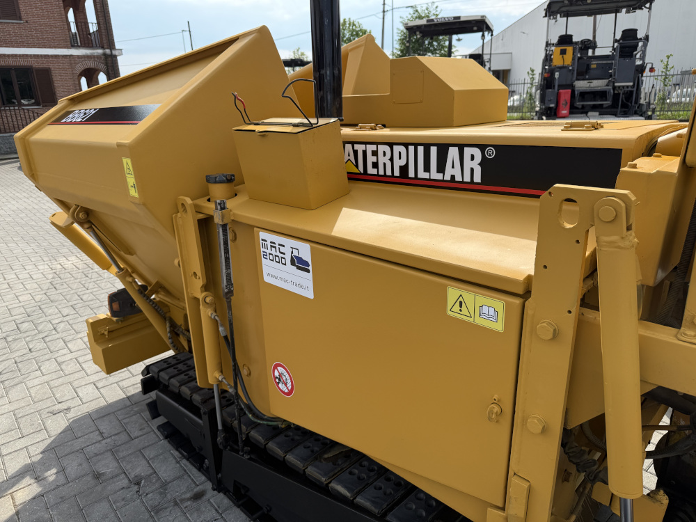 Usato 2007 Caterpillar BB 621C