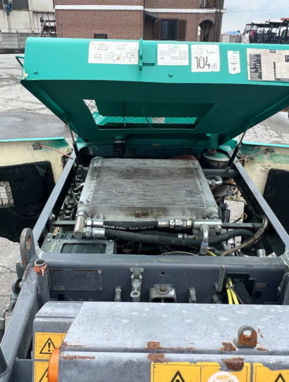 Used 2011 Vogele Super 800 -288-