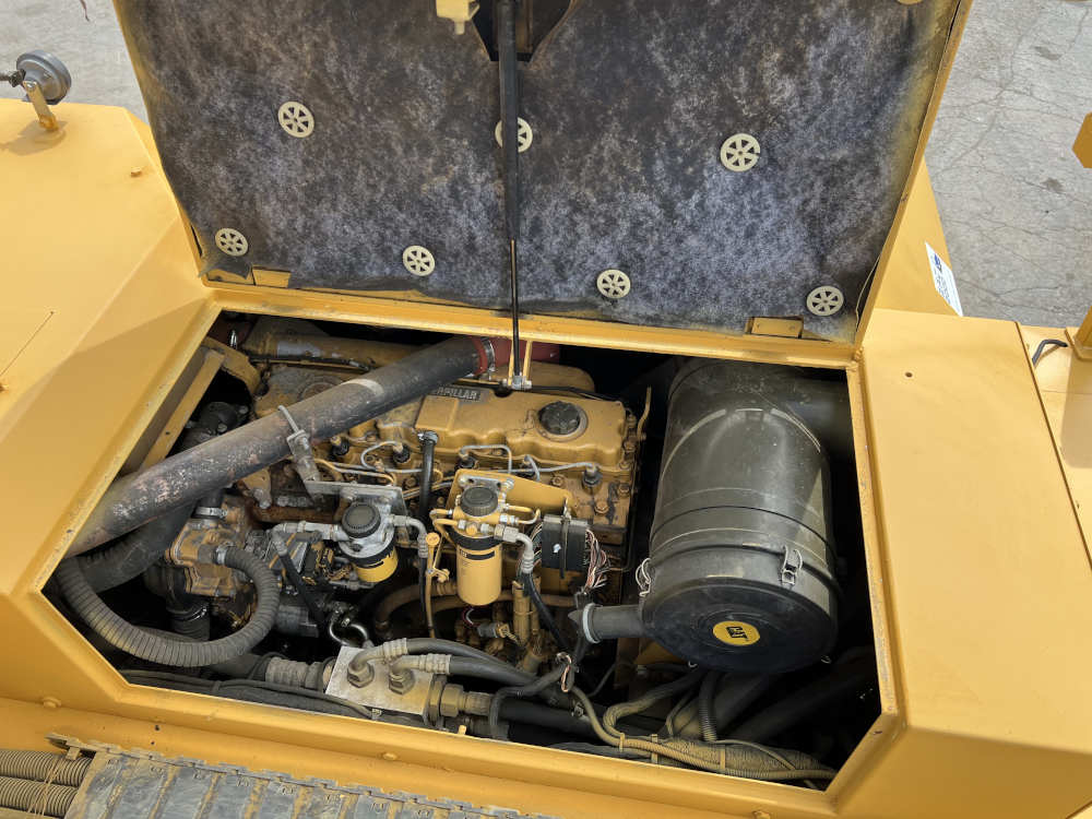 Usato 2007 Caterpillar AP 600 -150-