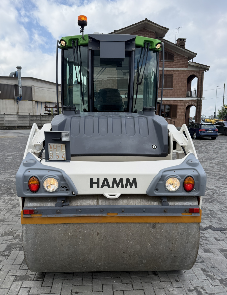 Usato 2013 Hamm HD+ 110i VO
