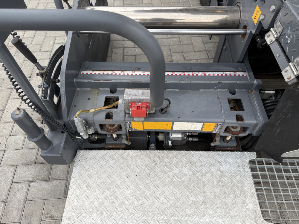 Usato 2021 Vogele S 1303-3i
