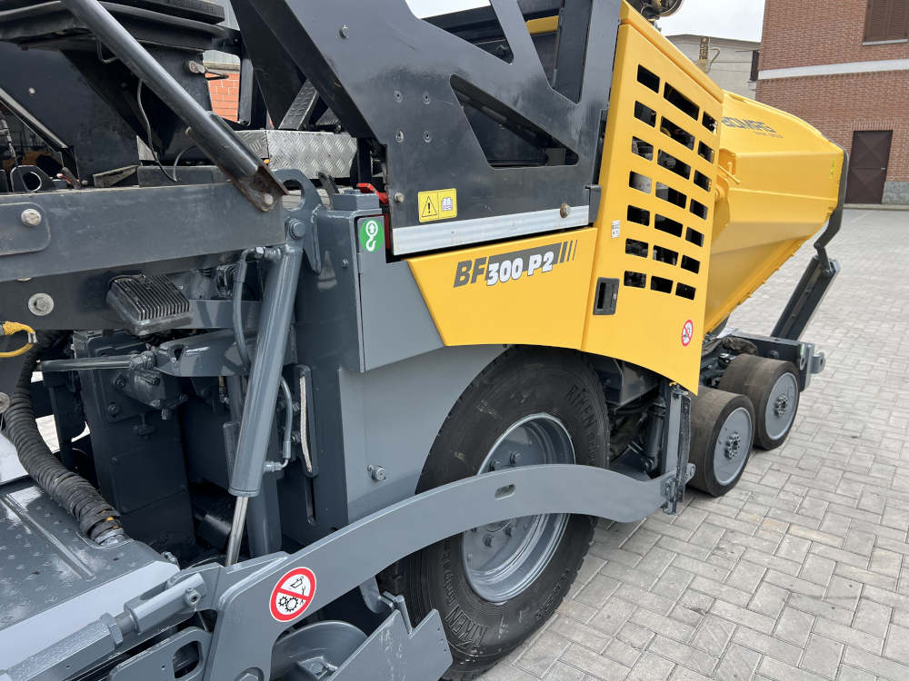 Usato 2016 Bomag BF 300 P-2