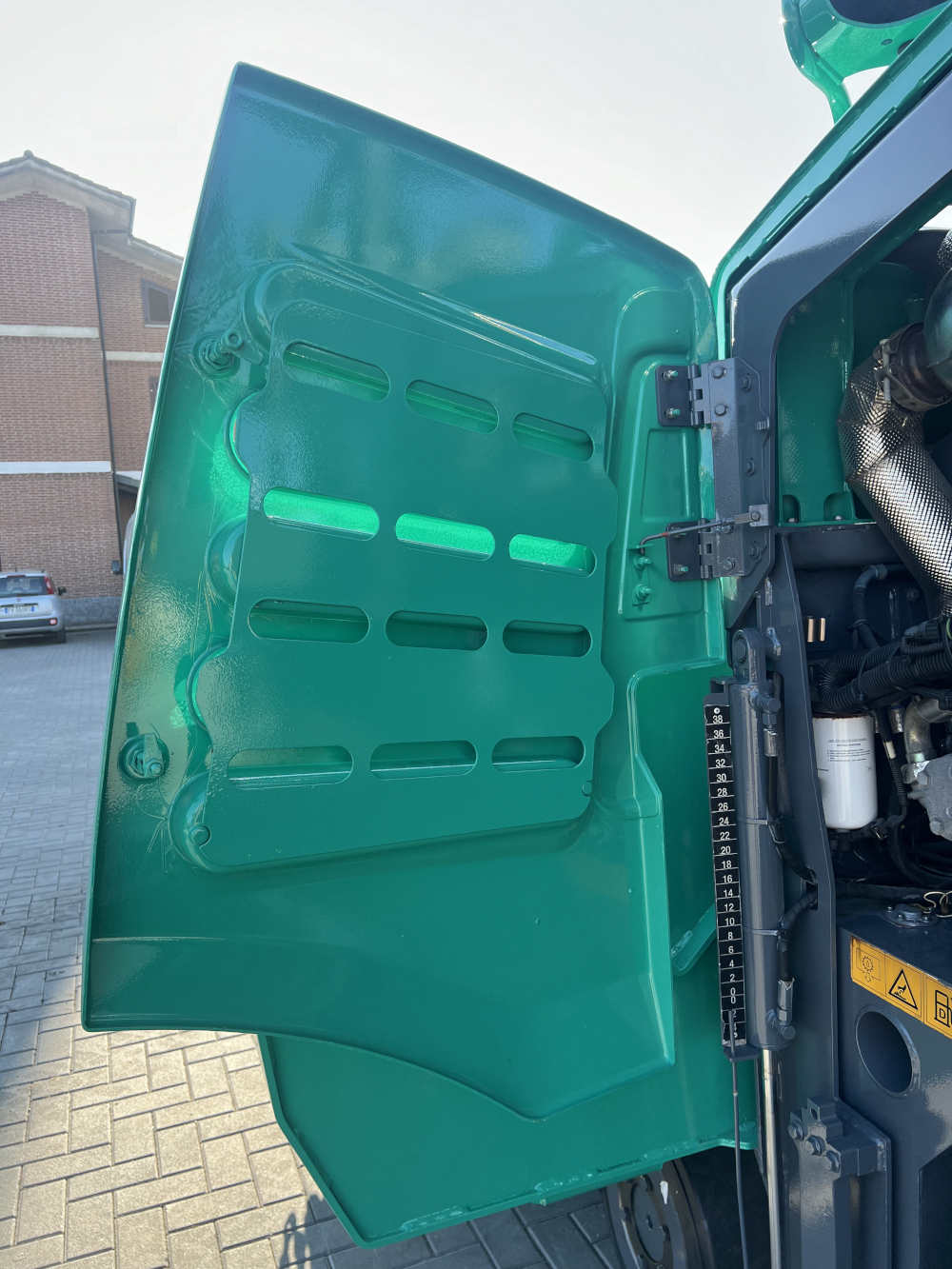 Usato 2018 Vogele S 1303-3i