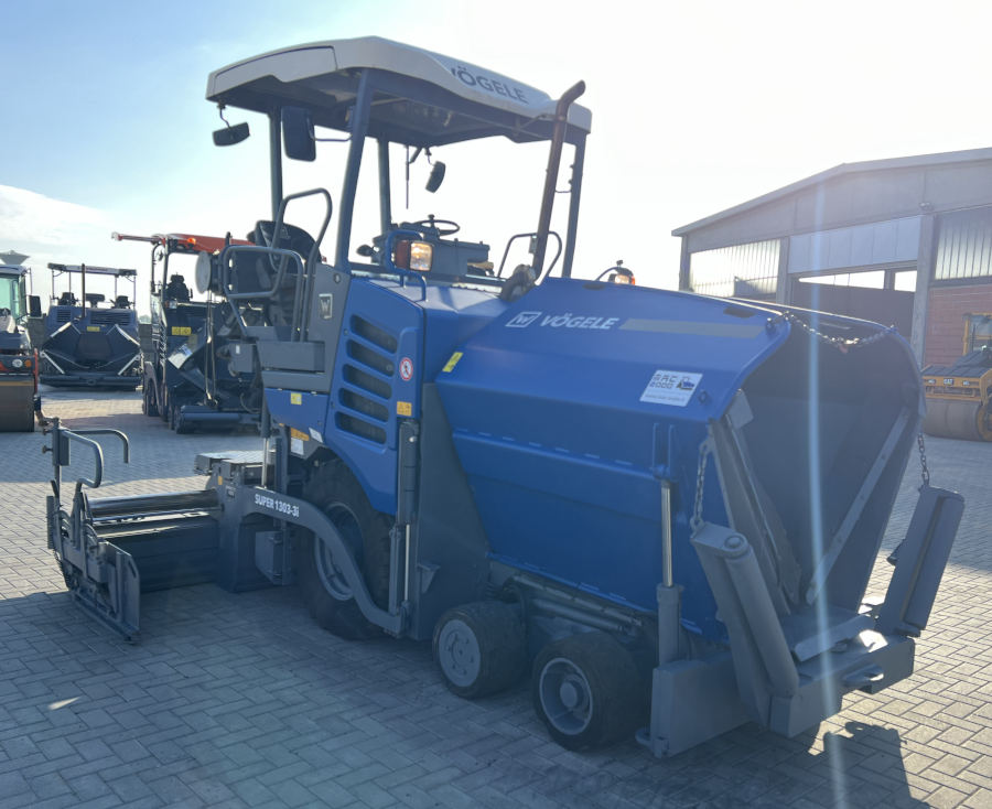 Usato 2018 Vogele S 1303-3i