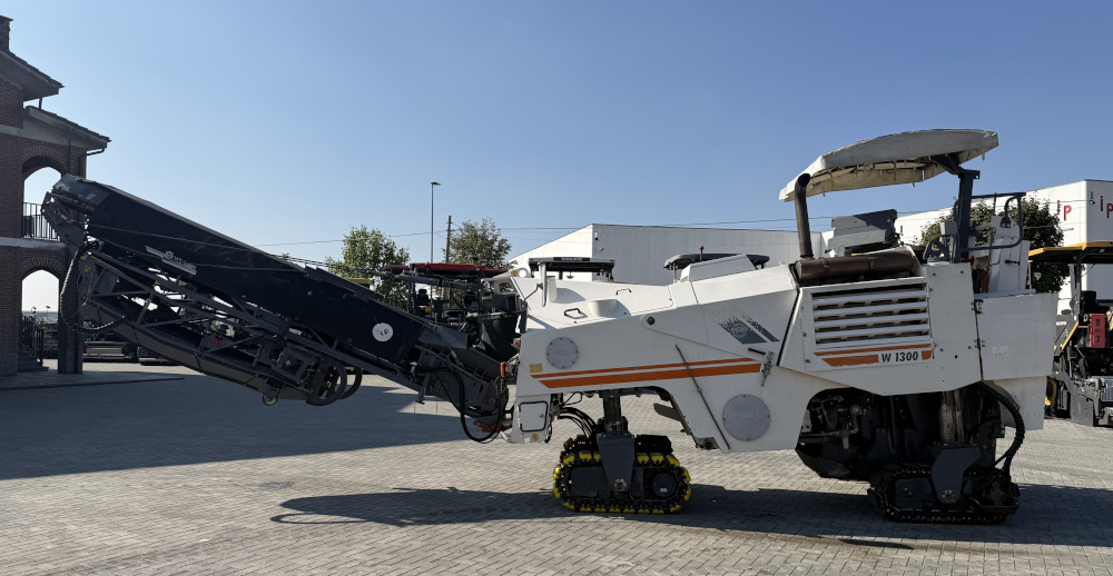 Usato 2003 Wirtgen W 1300F