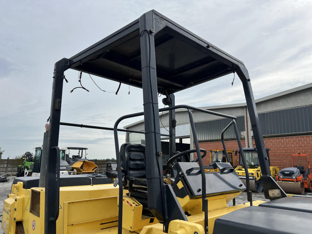 Usato 2004 Bomag BW 141 AD-2