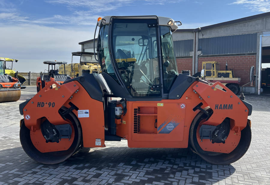 Usato 2012 Hamm HD+ 90i VV