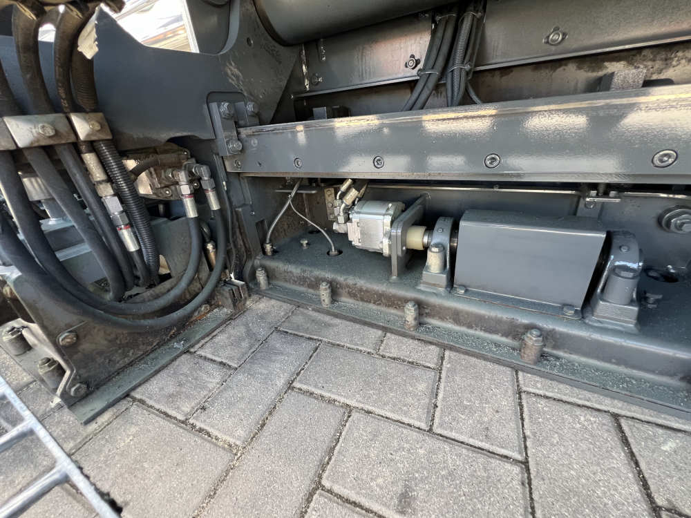 Usato 2018 Vogele S 1300-3i