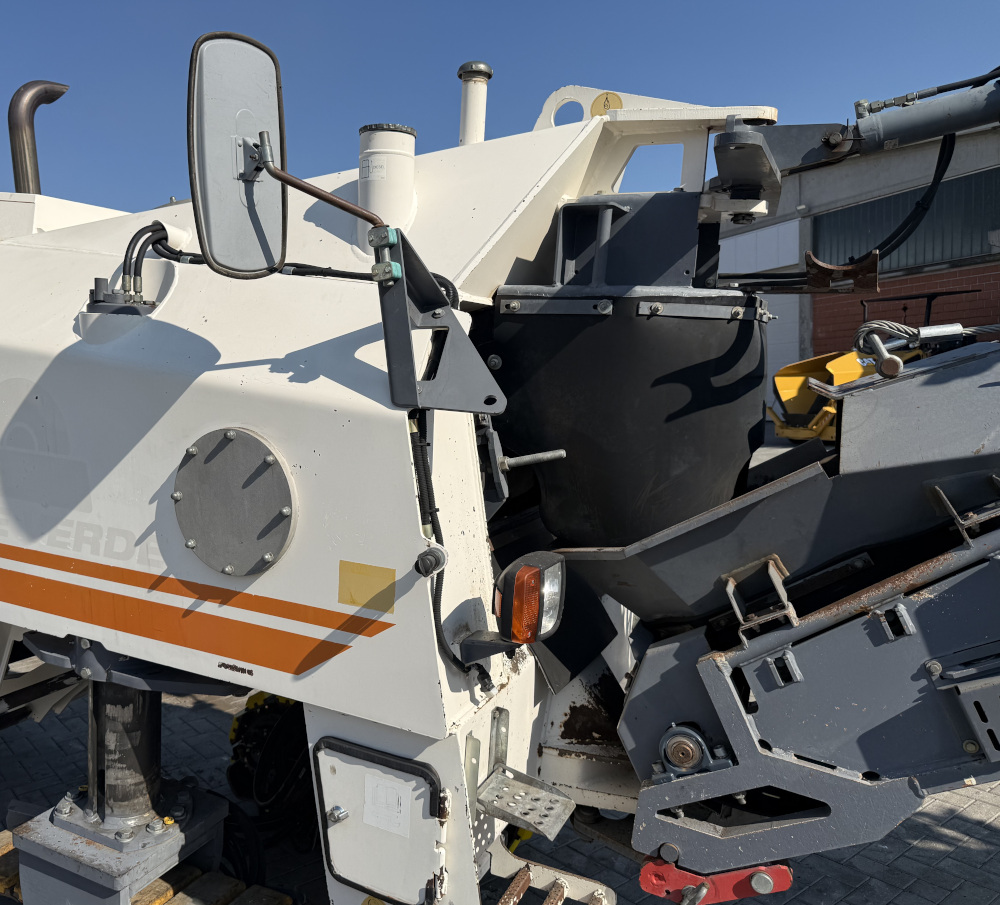 Usato 2003 Wirtgen W 1300F
