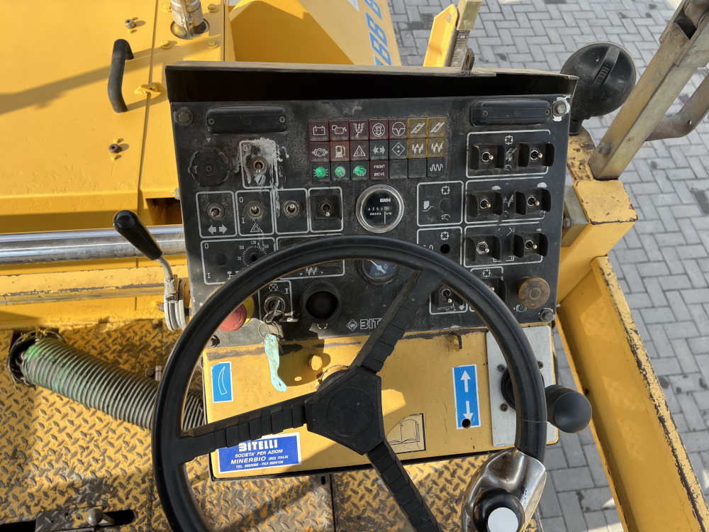 Usato 2000 Bitelli BB 642