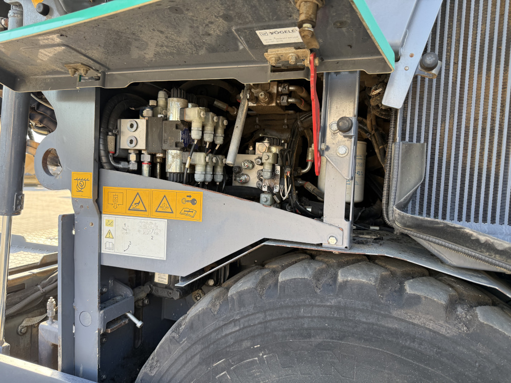 Usato 2021 Vogele S 1303-3i