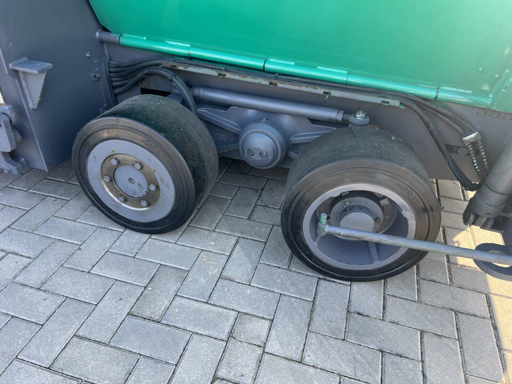 Usato 2018 Vogele S 1303-3i