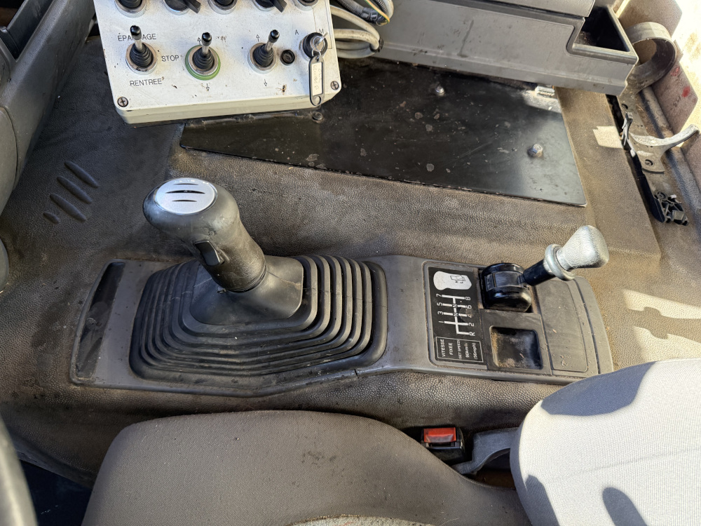 Usato 2005 Renault / Rincheval Premium 320 Dci / EPA